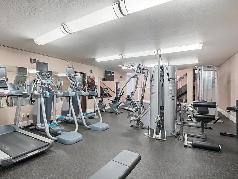 Shadowridge Woodbend — Photo 25