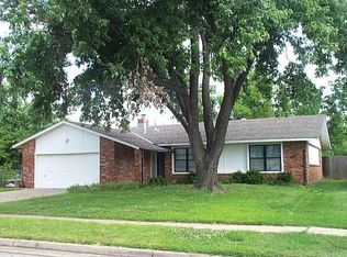 2900 E Knoxville St, Broken Arrow, OK 74014