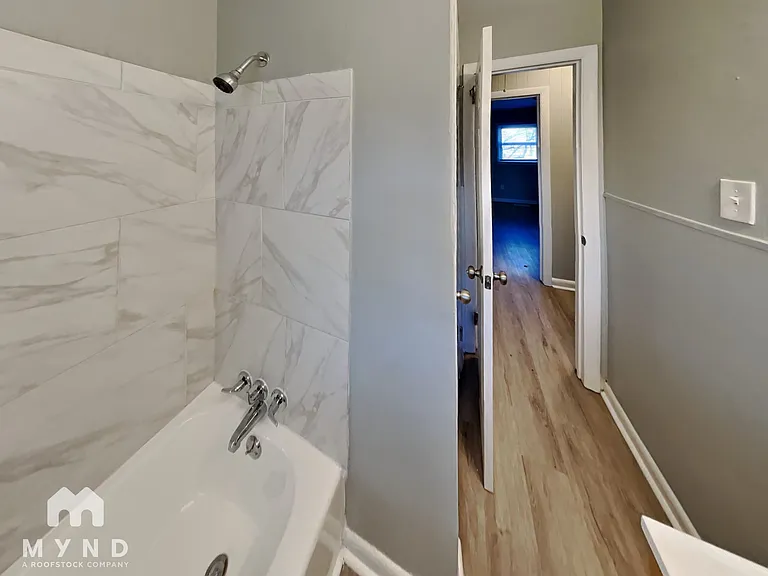 303 Alda Dr — Photo 16