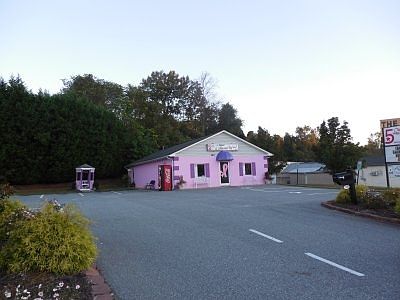 1st image of 325 Wilkesboro Blvd NE