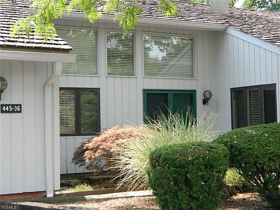 2nd image of 445-36 Hill Dr