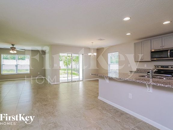 3rd image of 505 Earhart Dr