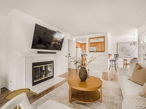 4th image of 1426 Brett Pl Unit 5