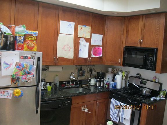 5th image of 6 Saint Francis Pl APT 3
