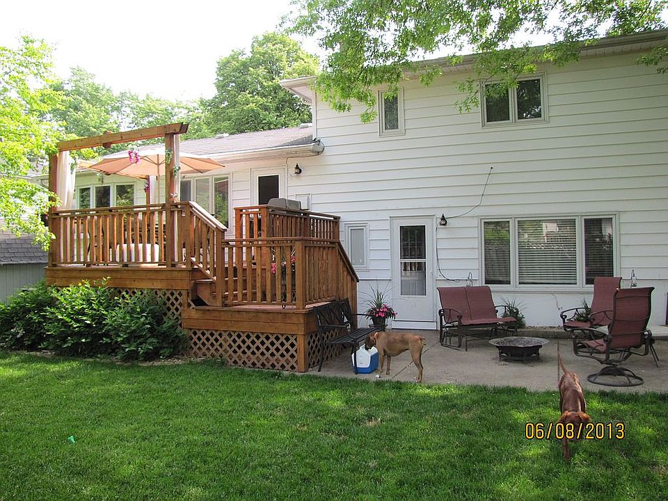 2nd image of 248 N Boynton Dr