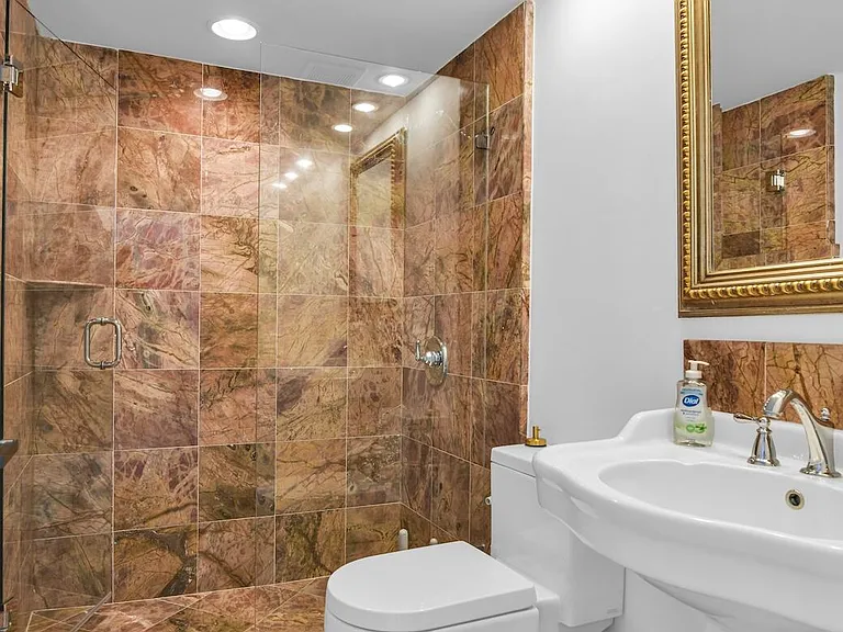 753 Villa Portofino Cir — Photo 26