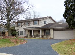 32623 Olde Franklin Dr, Farmington Hills, MI