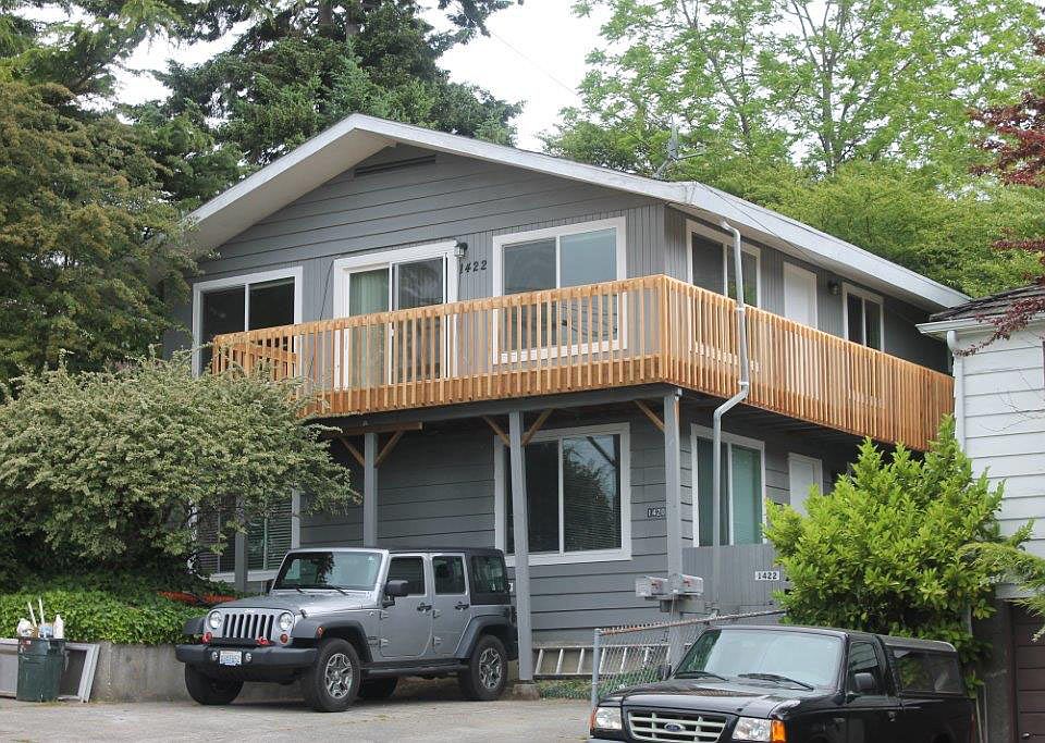 1st image of 1322 Perry Ave #A