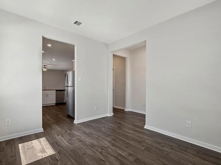 10403 Red Cardinal Dr — Photo 5