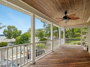 106 McGregor Ave, Mount Arlington, NJ 07856