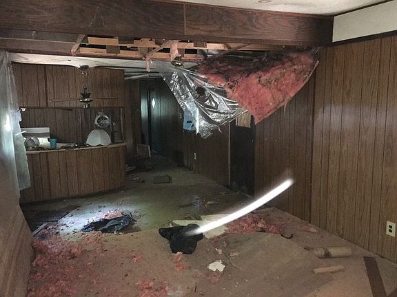 4th image of 1418 Janet Dr