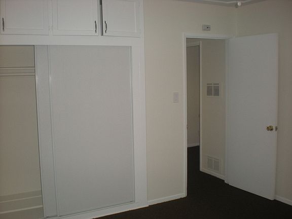5th image of 1148-1156 W Valencia Dr #1156-05