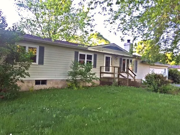 208 N Albert Ave, Mc Nabb, IL 61335