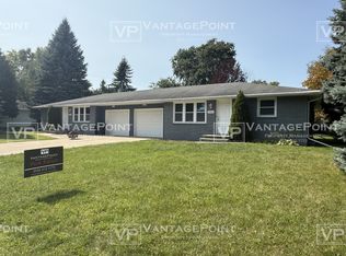 2064 Marlee Ln, Green Bay, WI 54304
