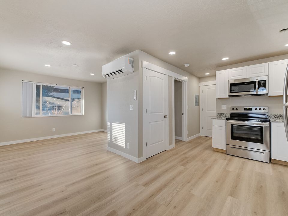 1st image of 165 E Westminster Ave #165