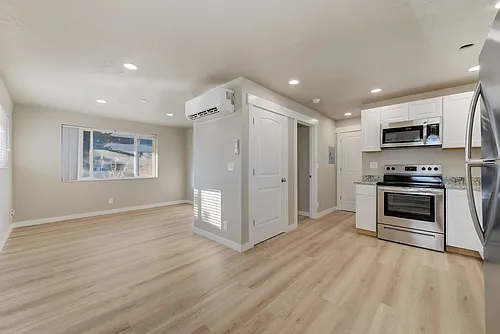 165 E Westminster Ave #165 Photo 1