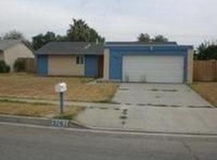3261 Clifton Ave, Highland, CA 92346