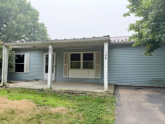 2nd image of 146 & 144 Edgewood Cir