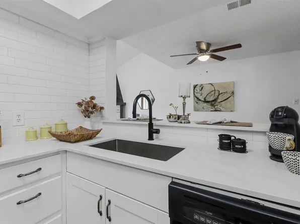 5200 Martel Ave APT 6H, Dallas, TX 75206