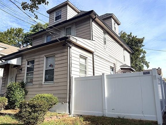 3rd image of 501 Lincoln Ave