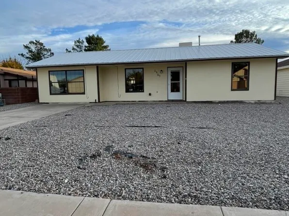 1409 Challenger Ave, Alamogordo, NM 88310