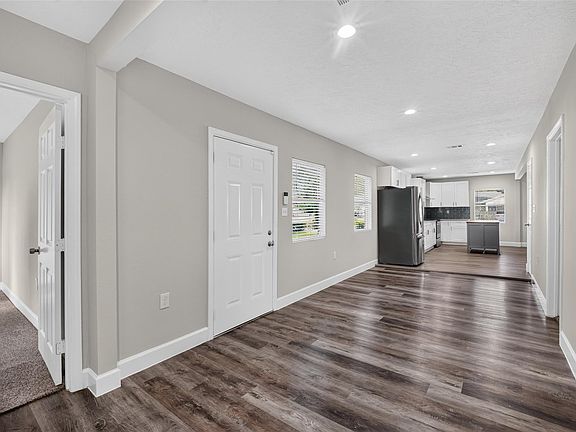 2nd image of 5217 Pomander Rd
