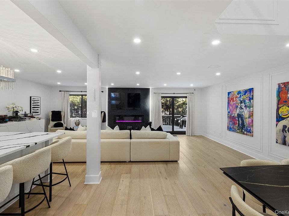 1st image of 24 Chestnut Lane