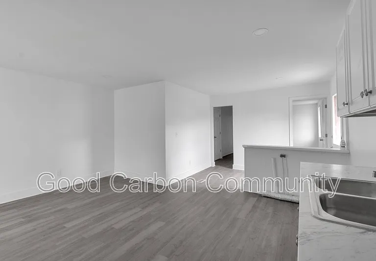 235 Oliver St #1 — Photo 10