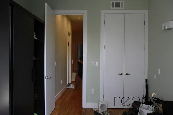 Rented by Rennit Inc. | media 27