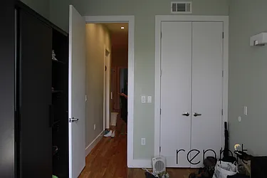 Rented by Rennit Inc.