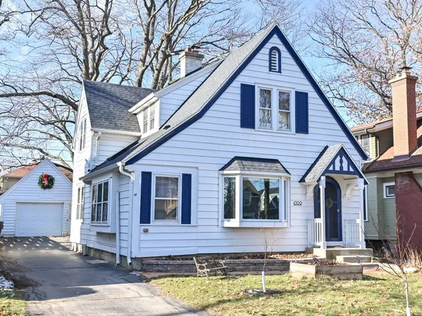 4309 North Woodburn STREET, Shorewood, WI 53211
