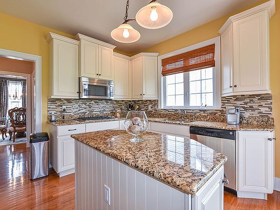 2nd image of 127 Verdant Dr