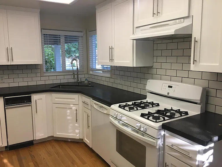 3061 Putnam Blvd — Photo 4