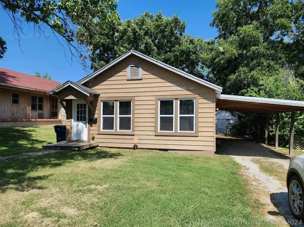 1018 Coolidge St, Seminole, OK 74868
