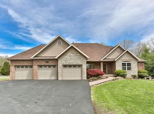 1880 N East Ridge Dr, Strafford, MO 65757