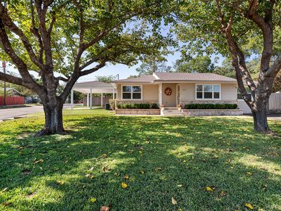 301 Hereford St, Glen Rose, TX, 76043