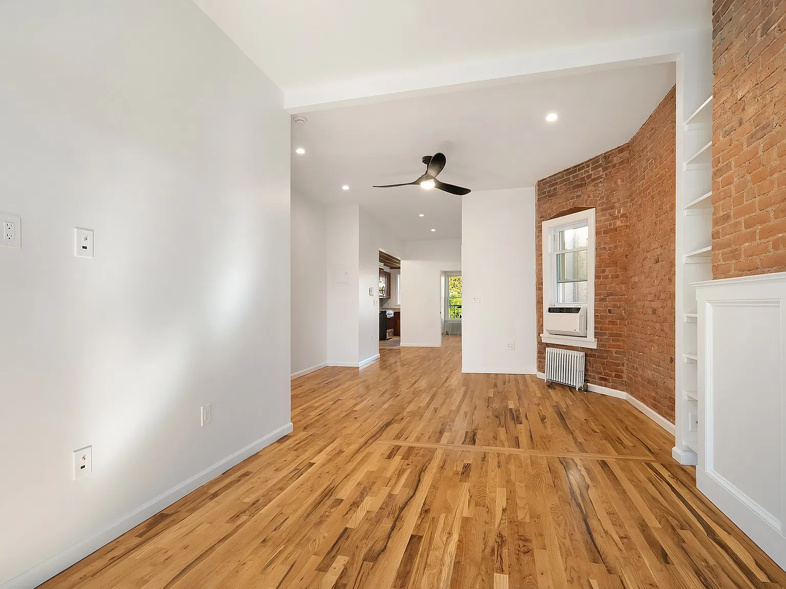 221 27th Street — Photo 3