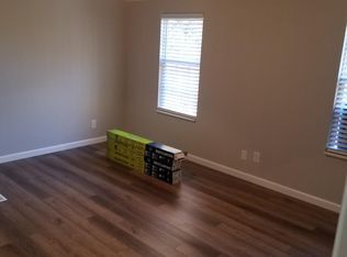 417 Rambling Hills Rd, Elkview, WV 25071