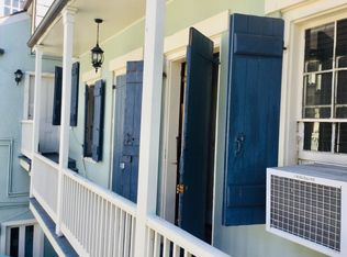 1030 Saint Peter St APT 4, New Orleans, LA 70116
