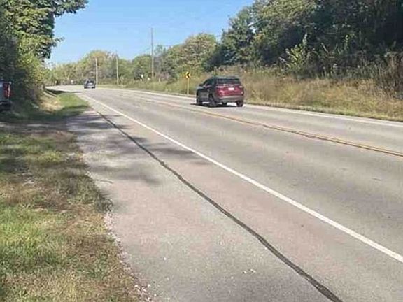 Exterior Neighborhood (street photo)