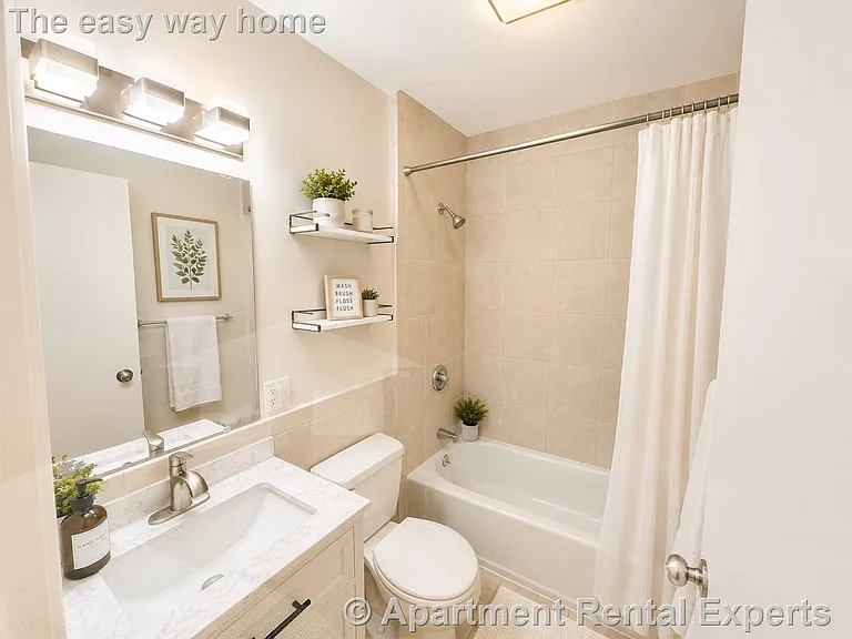126 Clifton St #1 — Photo 4