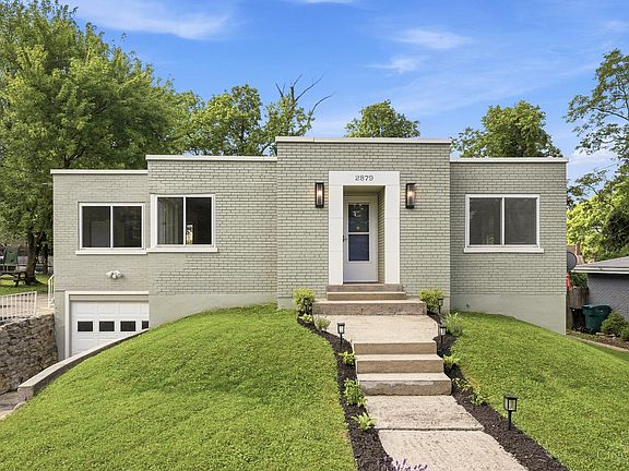 2nd image of 2879 Saint Catherine Pl