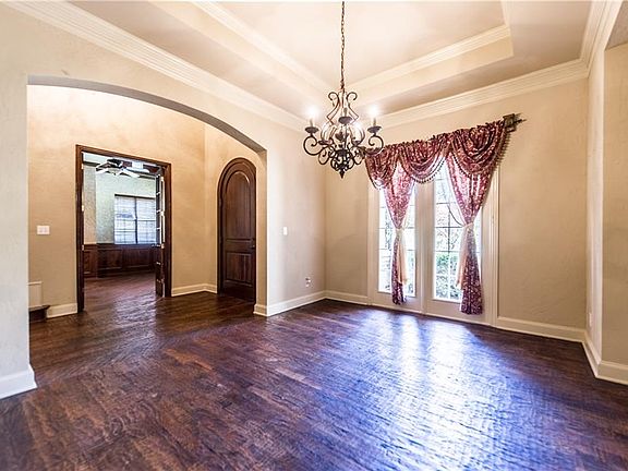 5th image of 1305 Overlook Cir