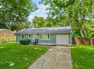 10516 Richmond Ave, Kansas City, MO 64134