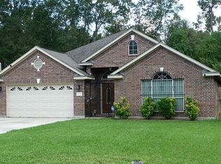 22202 E Shorewood Loop, Huffman, TX 77336