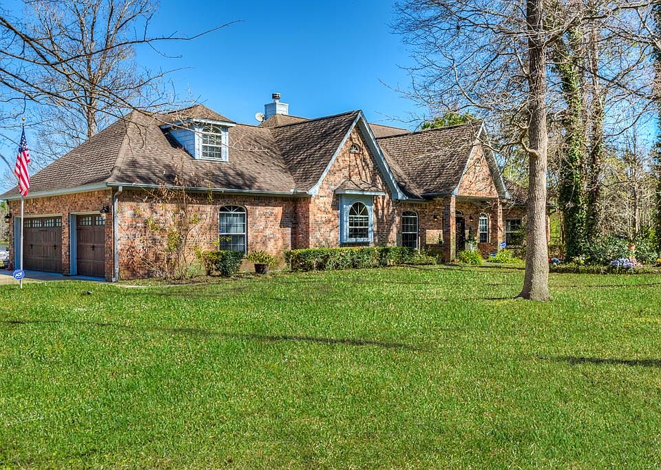 1st image of 136 Lyndsey Dr