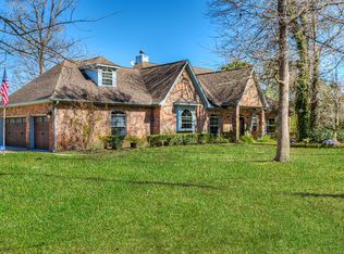 136 Lyndsey Dr, Montgomery, TX 77316