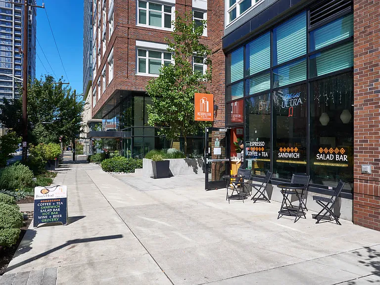 Discover new dining spots throughout First Hill