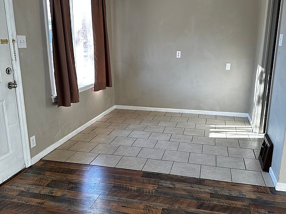 4th image of 725 Broadwater Ave #725