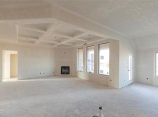 13695 Limestone Ln, Edmond, OK 73025